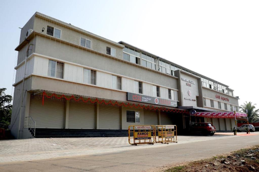 Fortune Village Hotel กุนดาปูร์ ภายนอก รูปภาพ