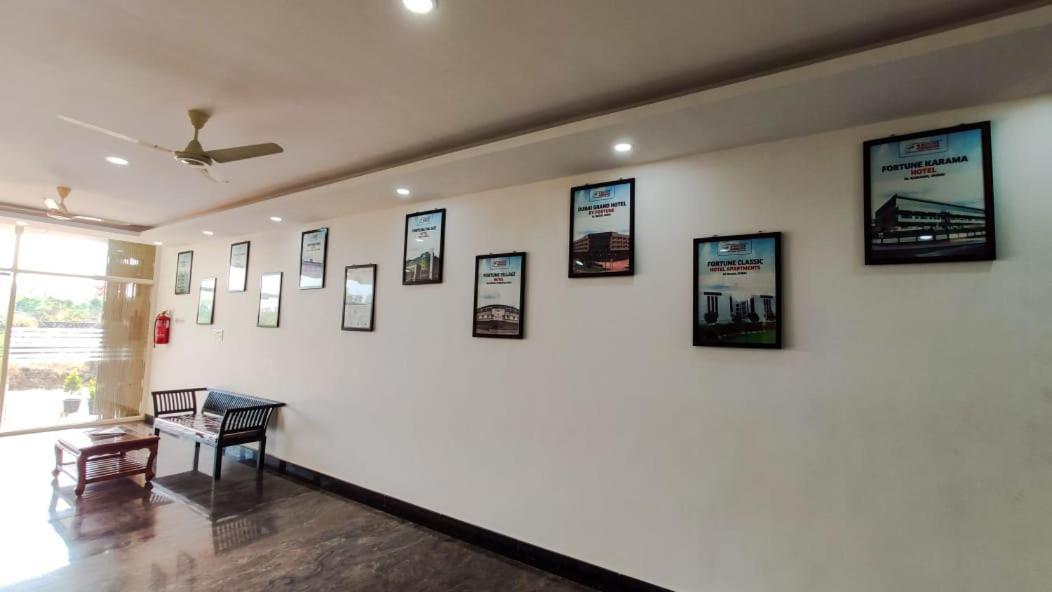 Fortune Village Hotel กุนดาปูร์ ภายนอก รูปภาพ
